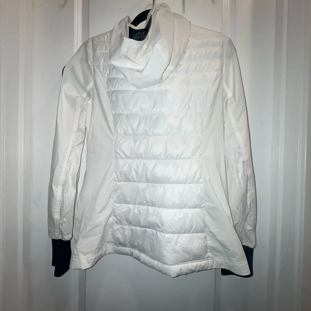 Pajar Cressy Women’s stretch white and black puffer jacket - Picture 4 of 6